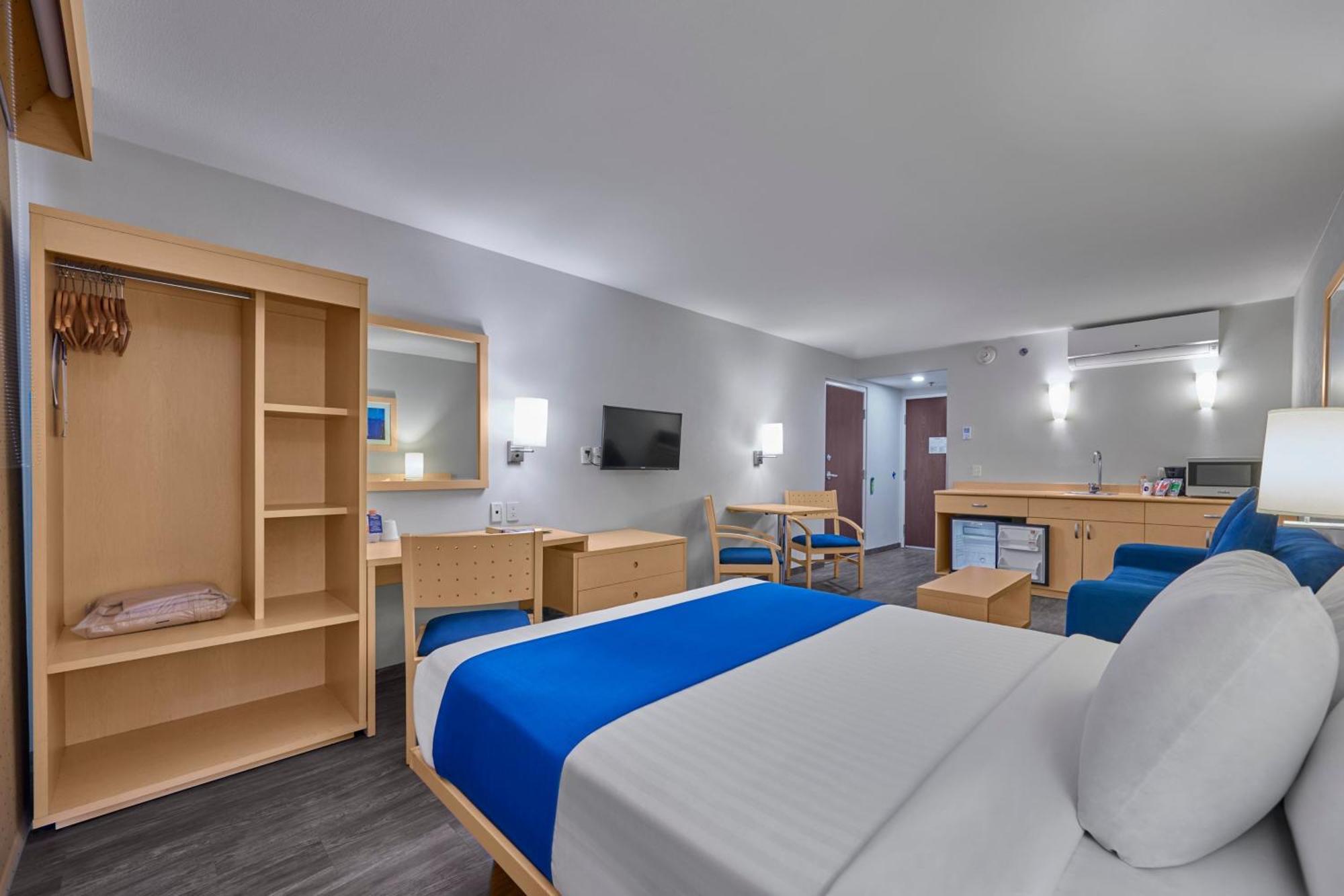City Express By Marriott Puebla Angelopolis מראה חיצוני תמונה