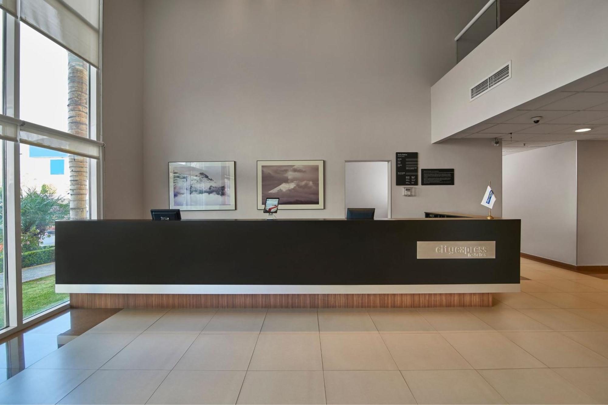 City Express By Marriott Puebla Angelopolis מראה חיצוני תמונה