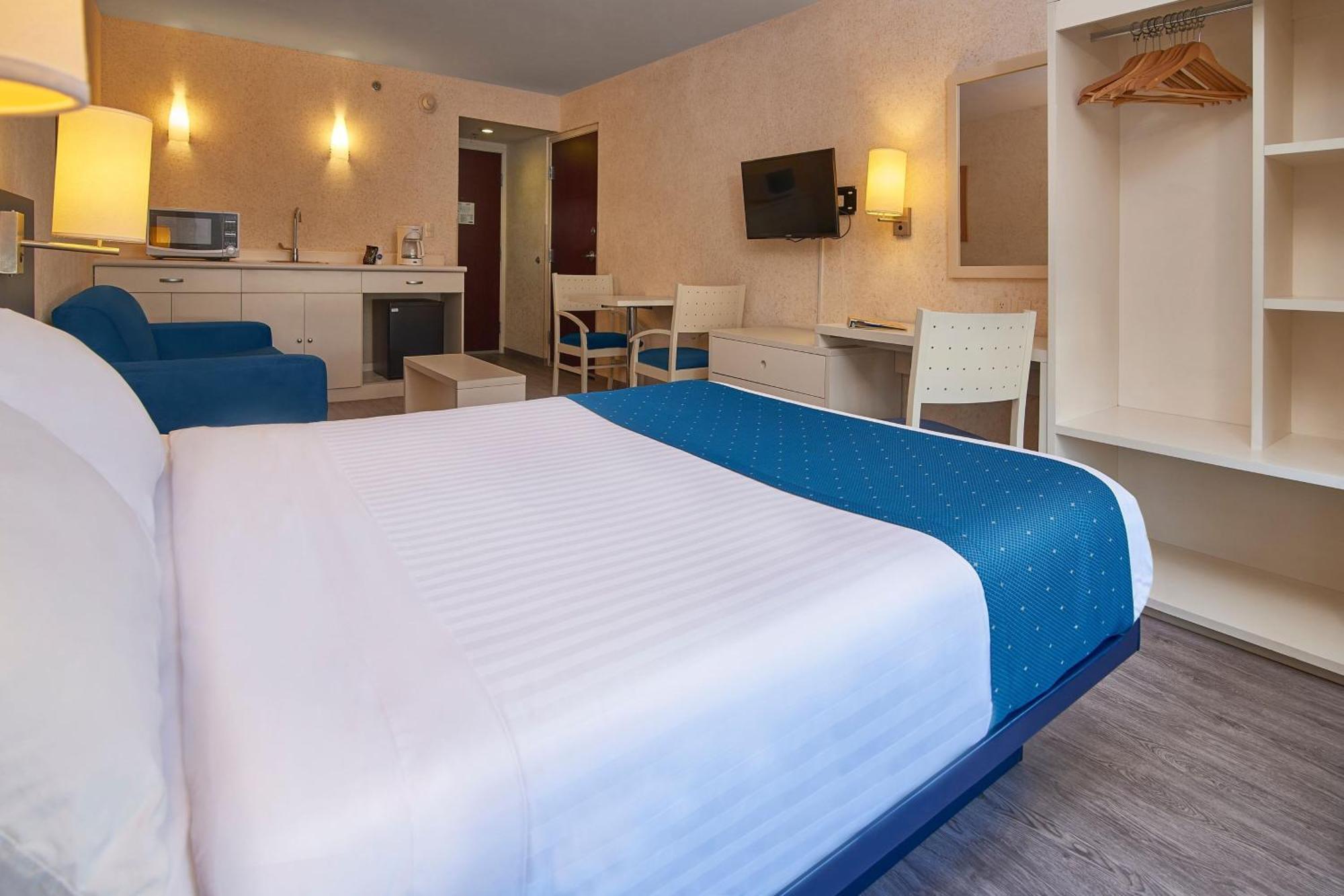 City Express By Marriott Puebla Angelopolis מראה חיצוני תמונה
