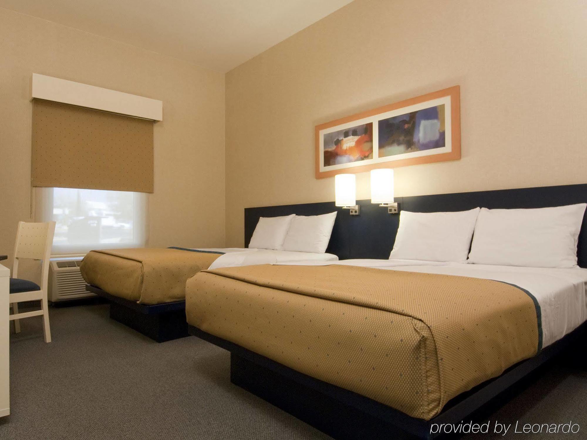 City Express By Marriott Puebla Angelopolis מראה חיצוני תמונה